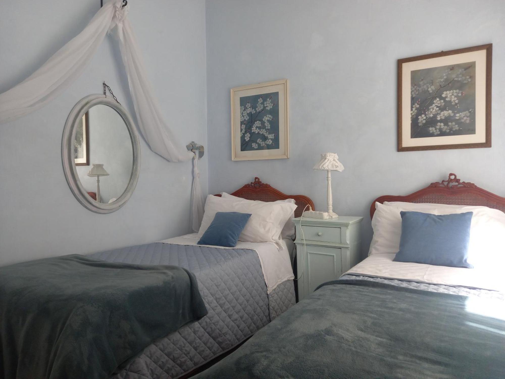 B&B Le Camelie Del Bosco Baiardo Bagian luar foto