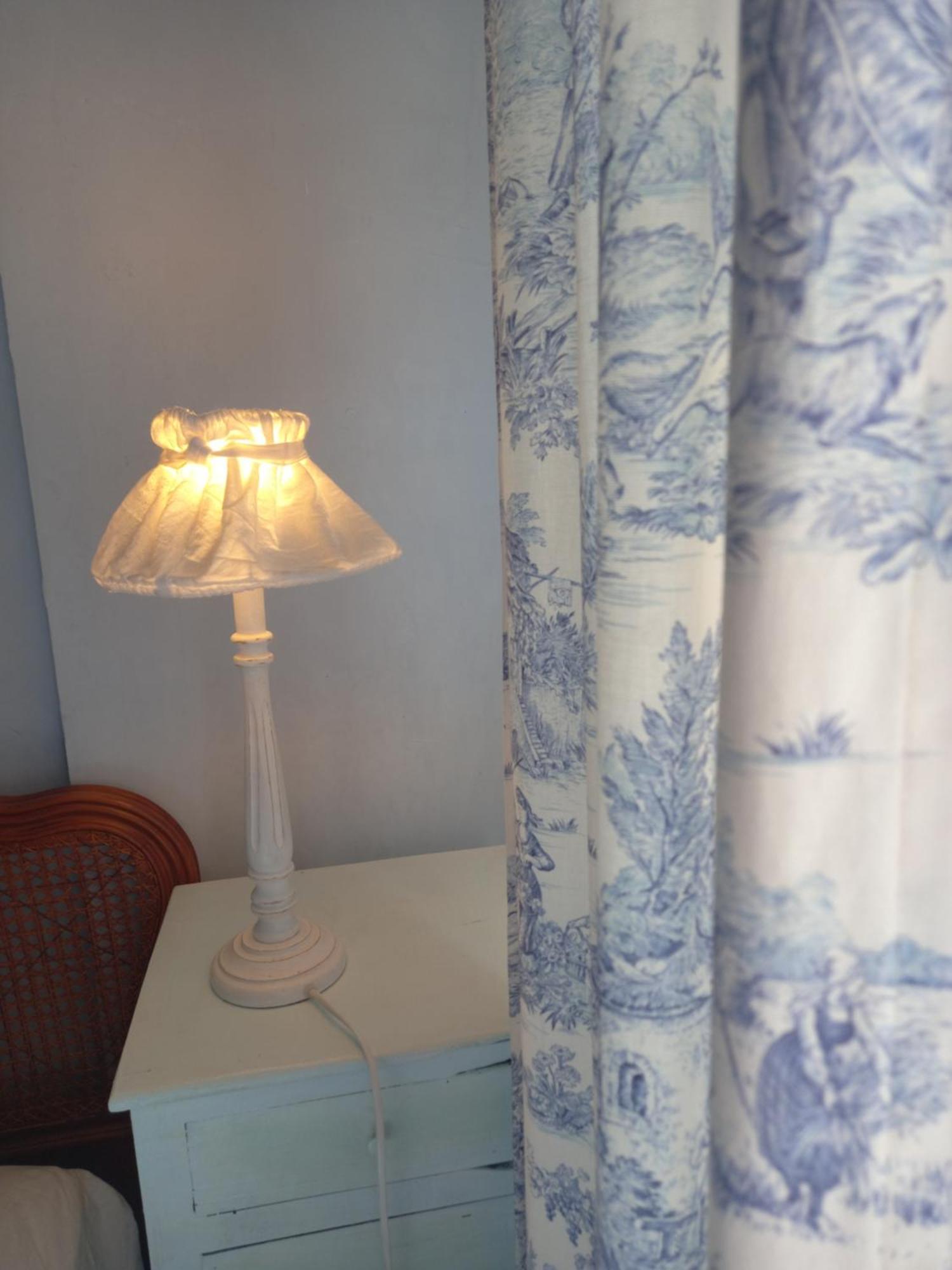B&B Le Camelie Del Bosco Baiardo Bagian luar foto